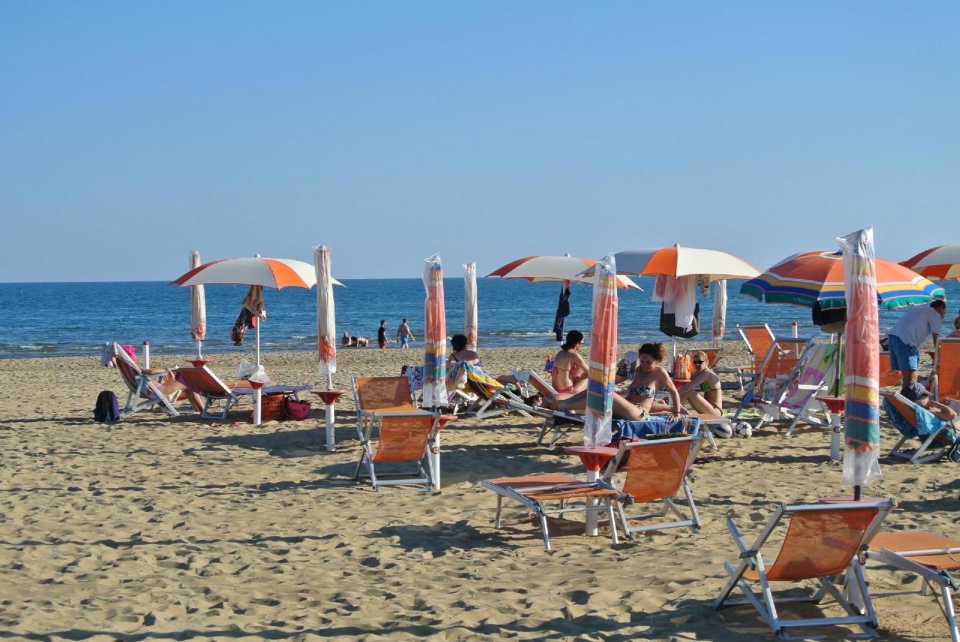 Vila Ferienhaus Fuer 6 Personen Ca 55 Qm In Bibione, Adriakueste Italien Bibione Und Umgebung Exteriér fotografie